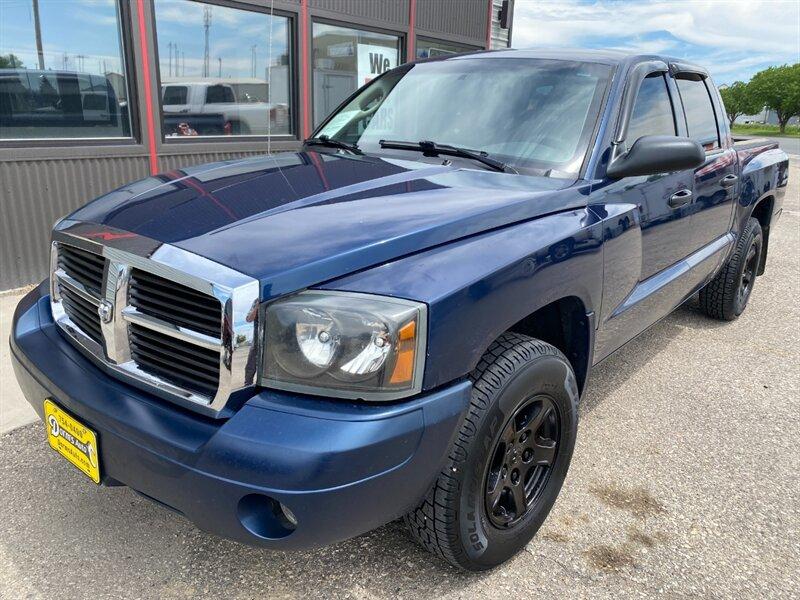 photo of 2006 Dodge Dakota SLT SLT 4dr Quad Cab Truck